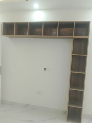 Furnished Amenities in 3.5 BHK Builder Floor at M3M Soulitude, Sector 89 – for Rent