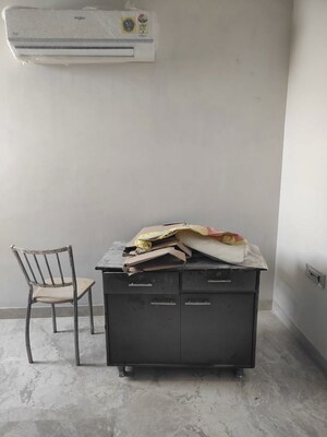 Furnished Amenities in 4 BHK Builder Floor at Mayfield Garden – for Rent