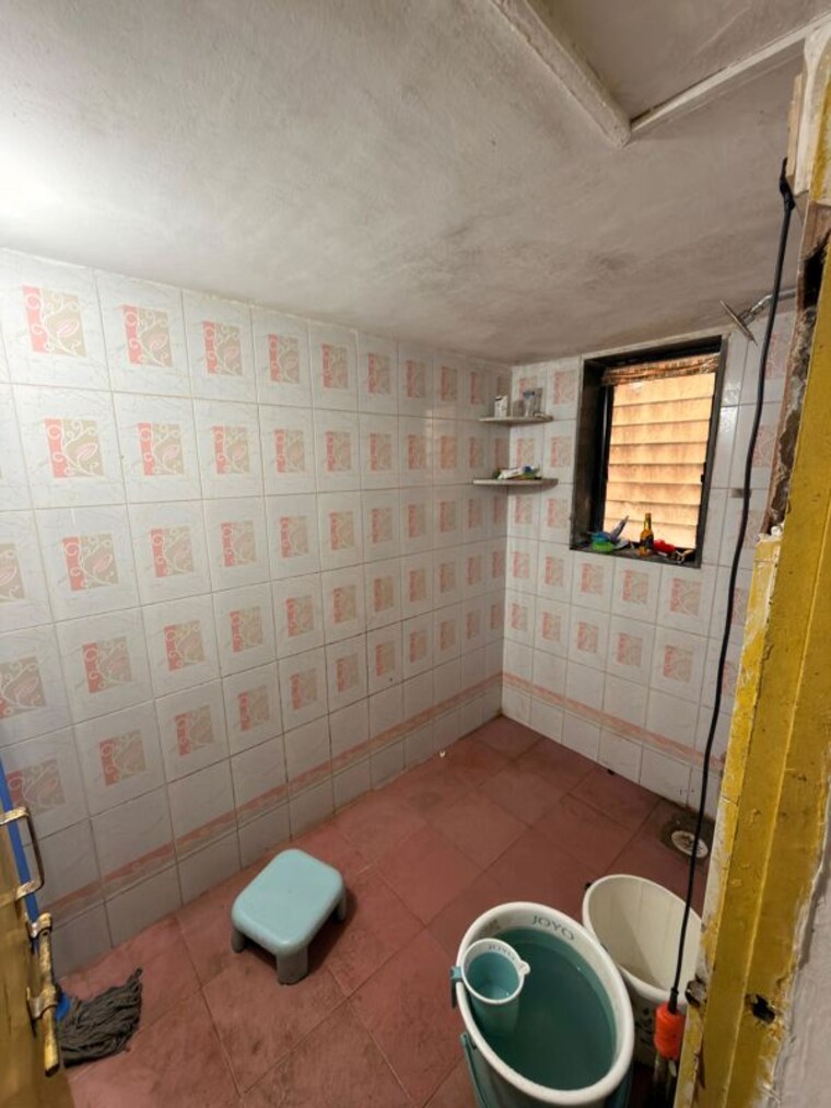 Bathroom, karve nagar 2 Bedroom 900 Sq.Ft. Villa In Karve Nagar Pune 10238226