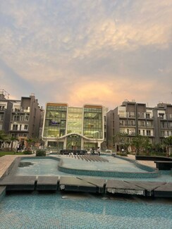 3 BHK + Pooja Room,Study Room,Basement Builder Floor For Rent in Smart World Orchard