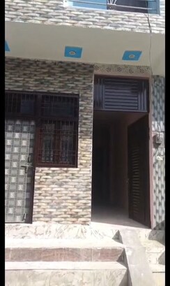 2 BHK + Servant Room Independent House For Sale in XU 2 Greater Noida