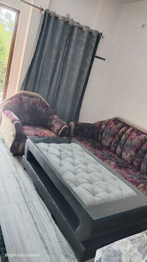 Bedroom in 1 BHK Independent House at Viram Khand – for Rent