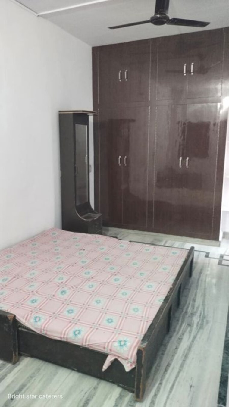 Room, viram khand 1 Bedroom 800 Sq.Ft. Independent House In Viram Khand Lucknow 10238280