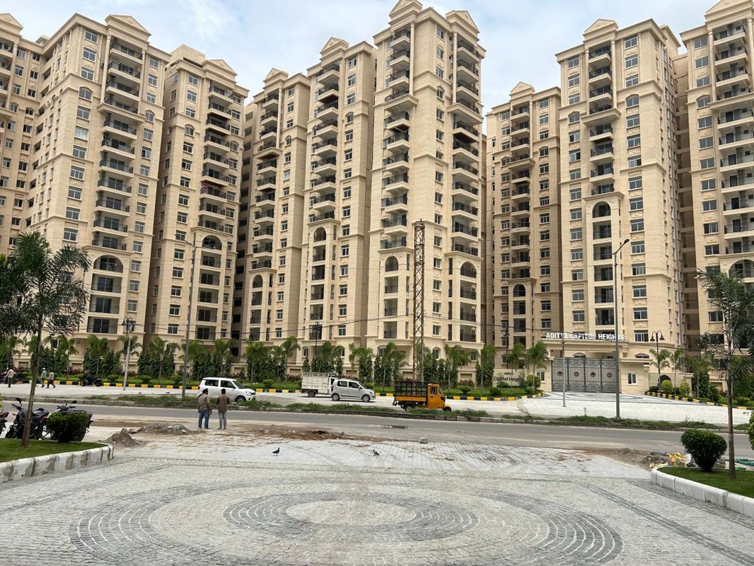 3 BHK + Pooja Room Apartment For Sale in Aditya Capitol Heights
