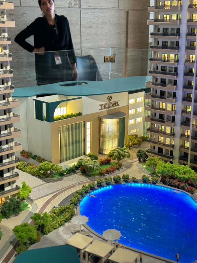 Exterior View, uchdpl-eden 3.5 Bedroom 1951 Sq.Ft. Apartment In Wave City Ghaziabad 10238313