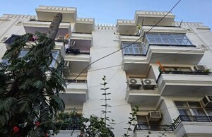 3 BHK Apartment – Exterior View View at Hazratganj - for Sale