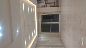 Building Lobby in 4 BHK Builder Floor at Unitech South City II, Sector 50 – for Rent