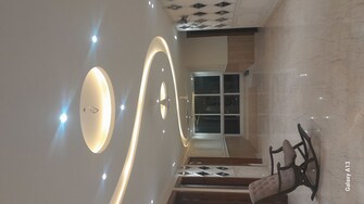 4 BHK + Pooja Room,Servant Room 4500 Sq.Ft. Builder Floor in Unitech South City II