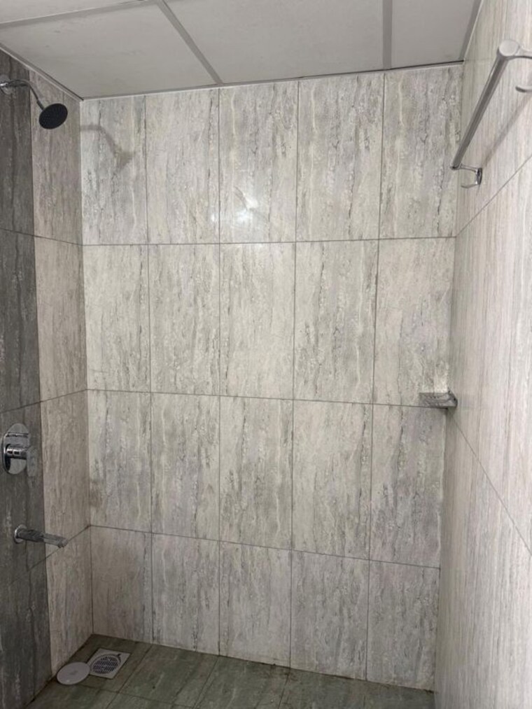 Bathroom, kolte-patil-life-republic-16th-avenue-arezo 2 Bedroom 1000 Sq.Ft. Apartment In Hinjewadi Pune 10238322