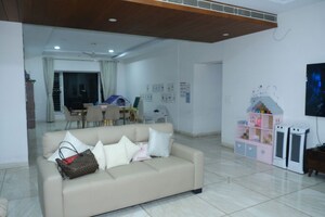 3 BHK Apartment For Sale in Topsia