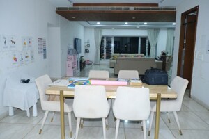 Living Room in 3 BHK Apartment at Topsia – for Sale