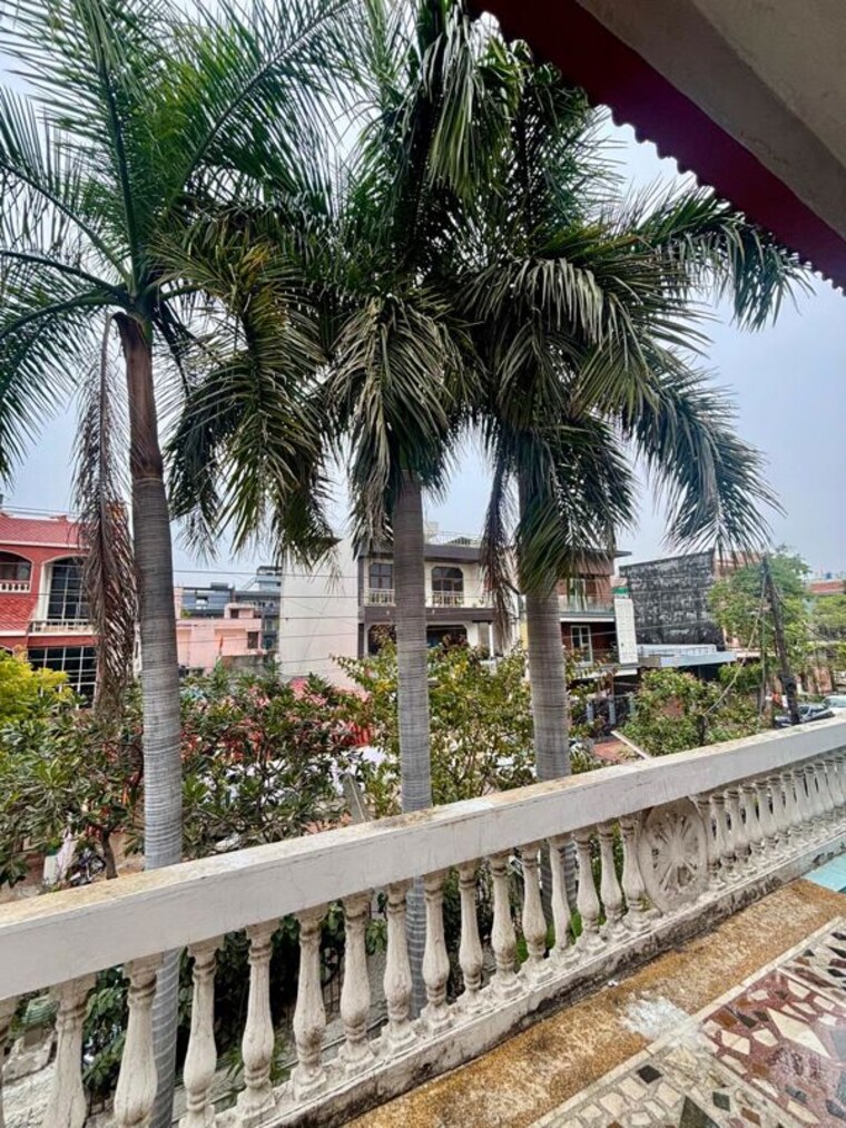 Exterior View, sector 55 6+ Bedroom 375 Sq.Mt. Independent House In Sector 55 Noida 10238348