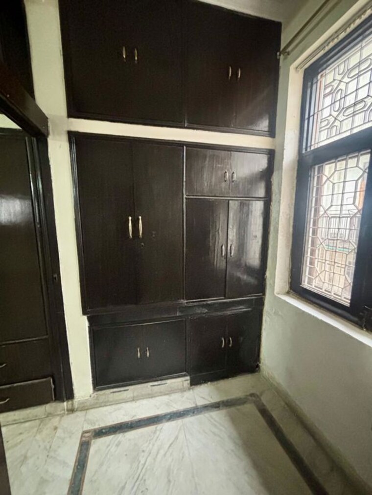 Kitchen, sector 55 6+ Bedroom 375 Sq.Mt. Independent House In Sector 55 Noida 10238348