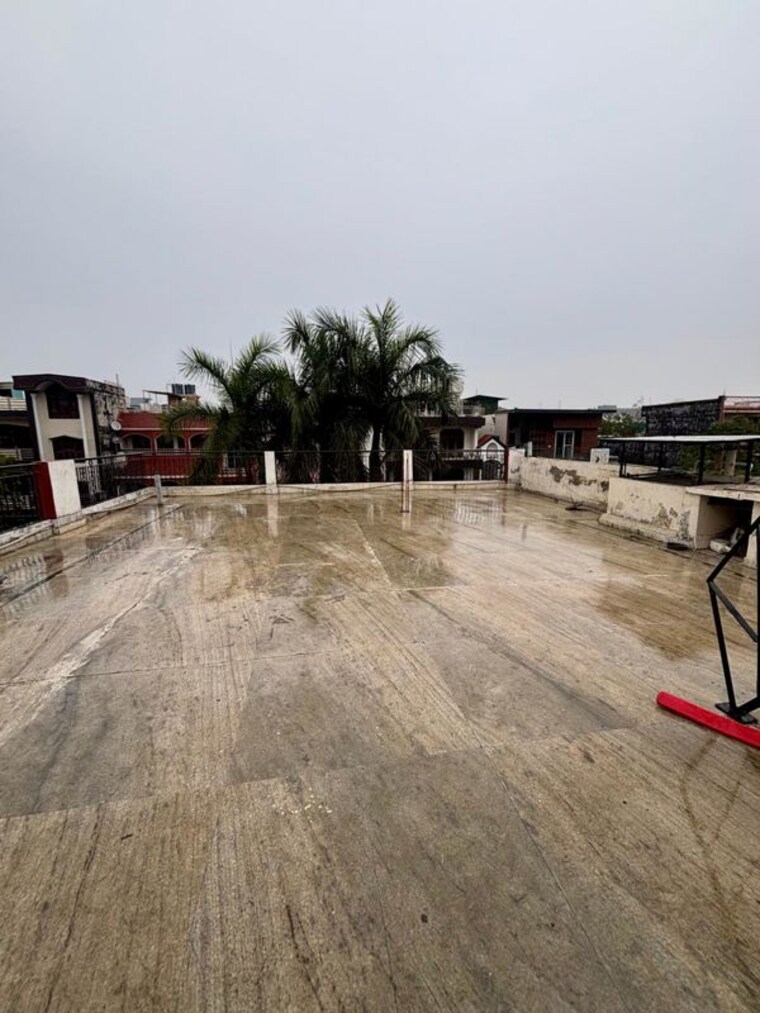 Exterior View, sector 55 6+ Bedroom 375 Sq.Mt. Independent House In Sector 55 Noida 10238348