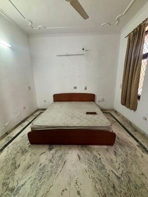 Building Lobby in 6+ BHK Independent House at Sector 55 – for Sale
