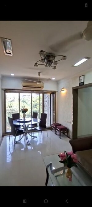 Living Room in 1.5 BHK Apartment at Santacruz East – for Rent