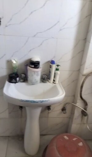 Bathroom in 2 BHK Apartment at Amolik Heights, Sector 88 – for Sale