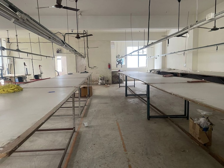 Floor Plan, sector 63 Commercial Warehouse 10000 Sq.Yd. In Sector 63 Noida 10238376