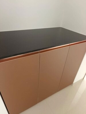 Furnished Amenities in 3 BHK Apartment at Kalpataru CHS, Kapur Bawdi – for Rent