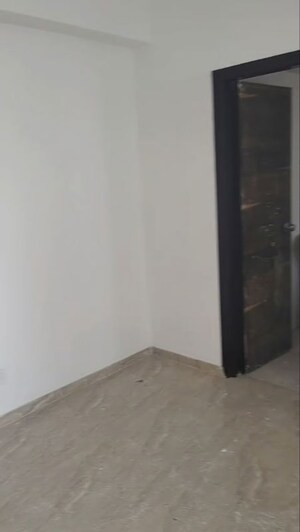 Room in 3 BHK Apartment at SLF Anushree, Sector 75 – for Sale