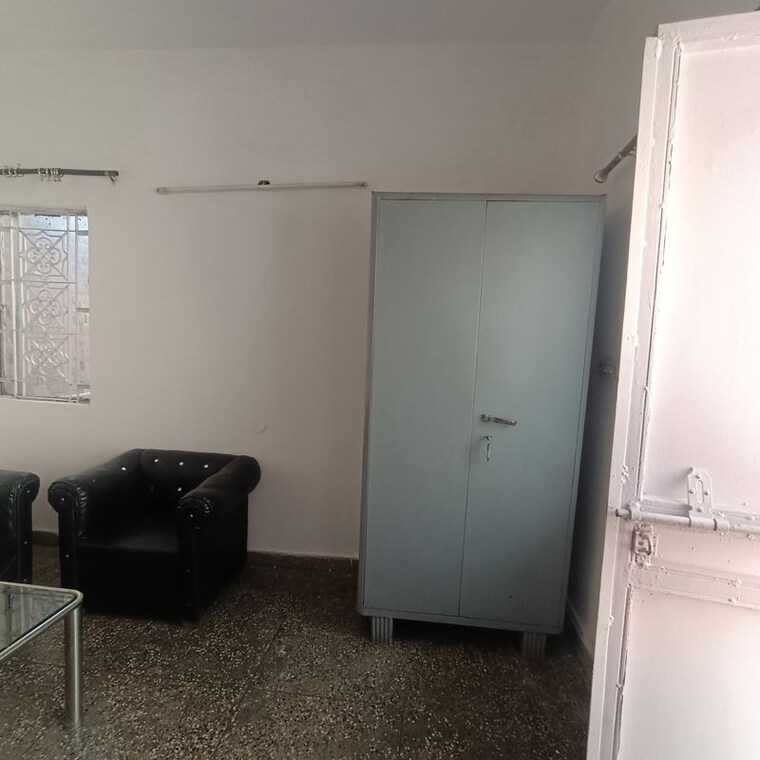 Bathroom, kalkaji 1 Bedroom 500 Sq.Ft. Builder Floor In Kalkaji Delhi 10238384