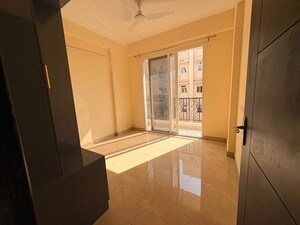 Kitchen in 3 BHK Builder Floor at Signature Global Park 4 and 5, Sohna Sector 36 – for Rent