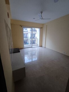 3 BHK Builder Floor For Rent in Signature Global Park 4 and 5