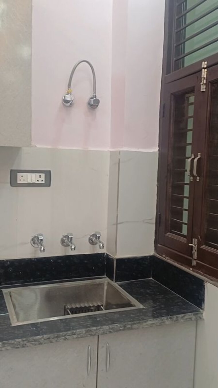 Kitchen, akshay-homes-raispur 5 Bedroom 720 Sq.Ft. Villa In Raispur Ghaziabad 10238397