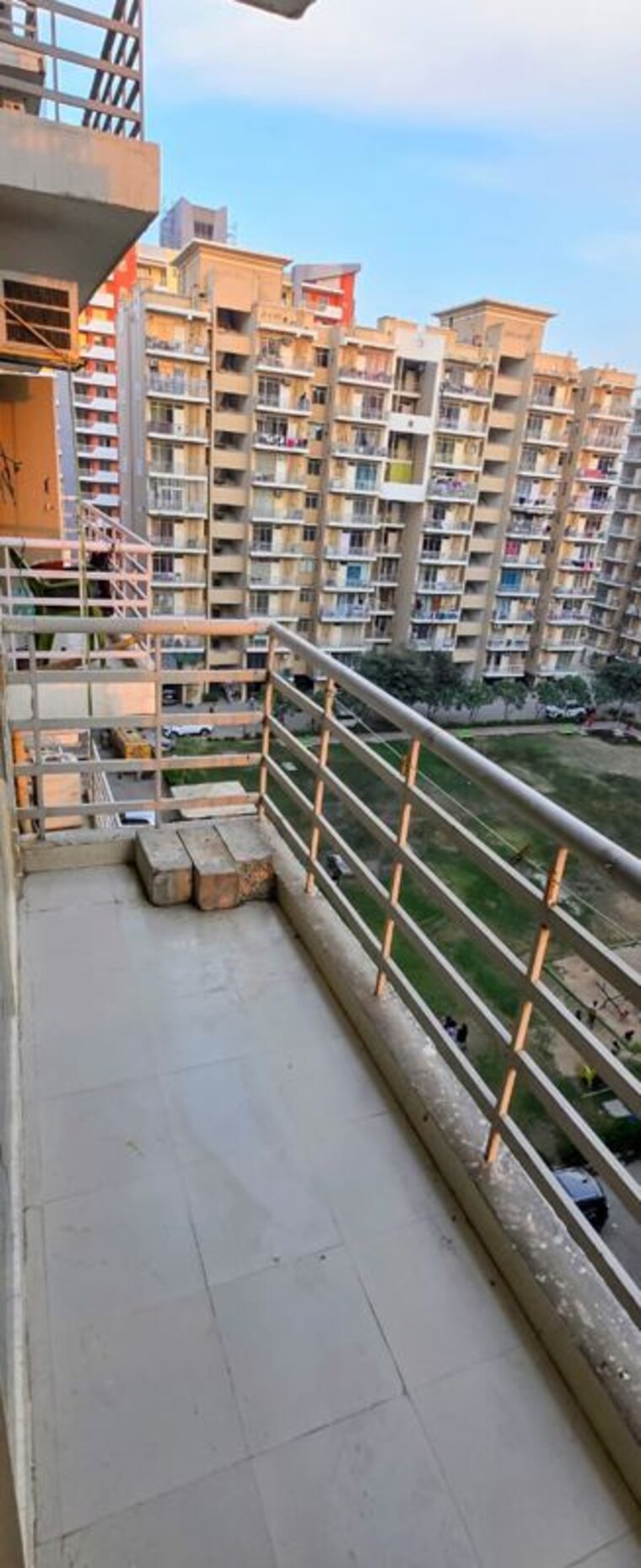 Balcony, breez-global-heights 1 Bedroom 394 Sq.Ft. Apartment In Sohna Sector 33 Gurgaon 10238414