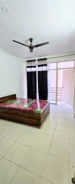1 BHK Apartment For Rent in Breez Global Heights