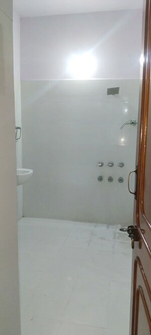 Bathroom in 4 BHK Builder Floor at B Block Shastri Nagar – for Rent