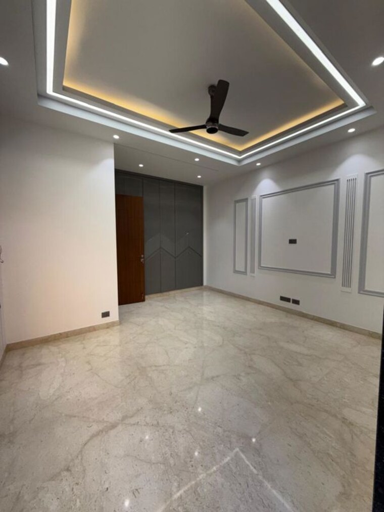Room, kalkaji 3 Bedroom 1800 Sq.Ft. Builder Floor In Kalkaji Delhi 10238432