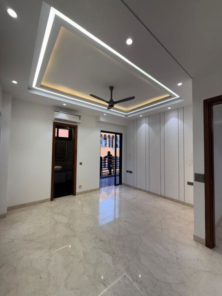 Room, kalkaji 3 Bedroom 1800 Sq.Ft. Builder Floor In Kalkaji Delhi 10238432
