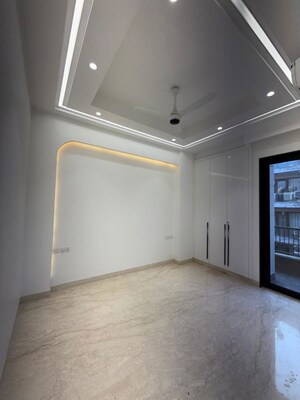 Room in 3 BHK Builder Floor at Kalkaji – for Sale