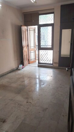 3 BHK Builder Floor For Rent in South Extension II