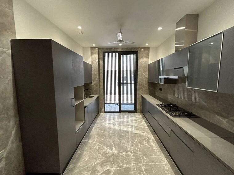 Kitchen, safdarjung enclave 4 Bedroom 4509 Sq.Ft. Builder Floor In Safdarjung Enclave Delhi 10238442