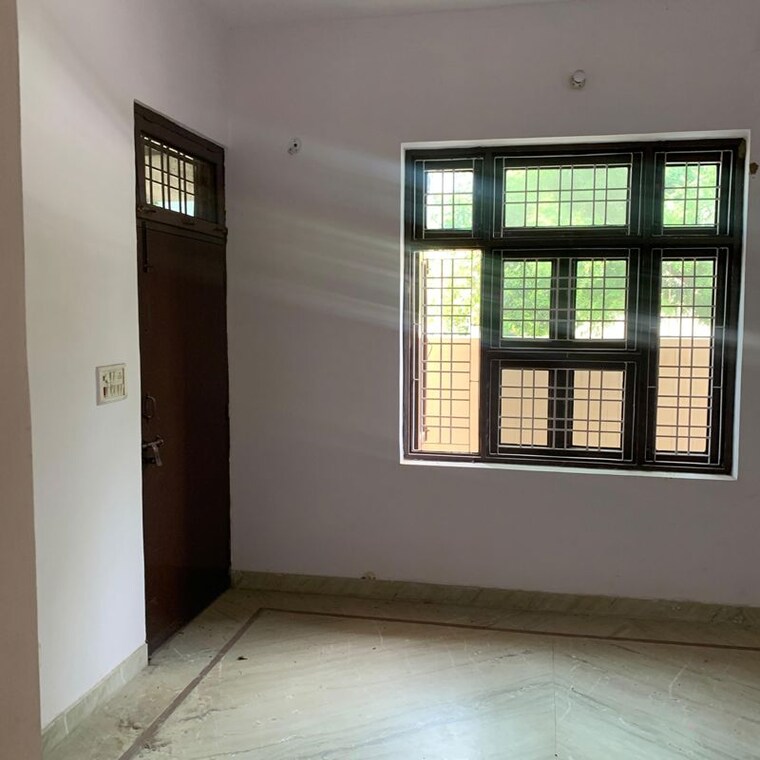 Room, modipuram 3 Bedroom 114 Sq.Yd. Independent House In Modipuram Meerut 10238454