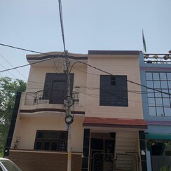 3 BHK + Extra Room Independent House For Sale in Modipuram