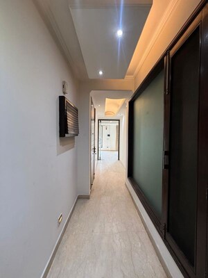 3 BHK Builder Floor – Entrance View at Greater Kailash I - for Rent