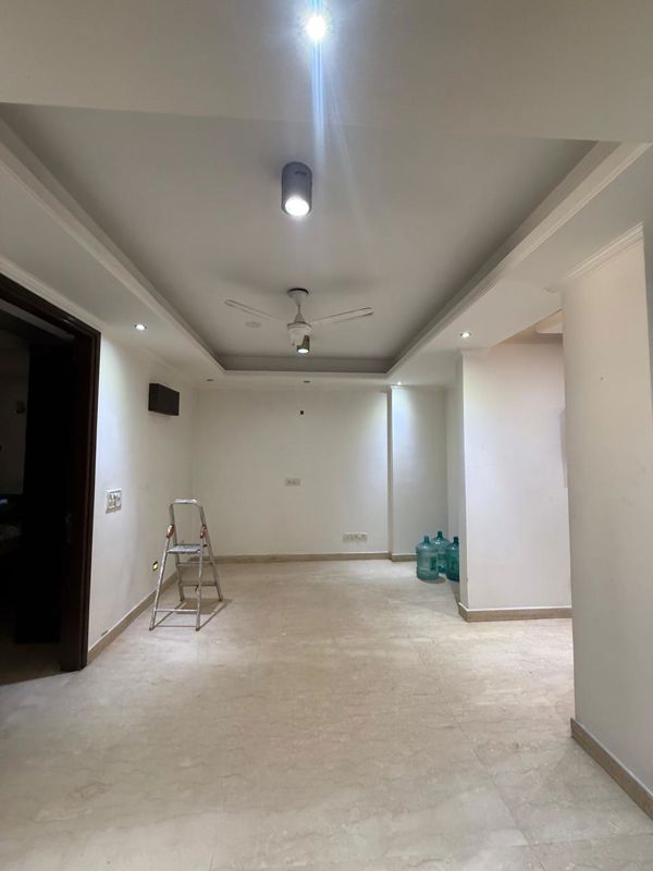 3 BHK + Servant Room Builder Floor For Rent in Greater Kailash I
