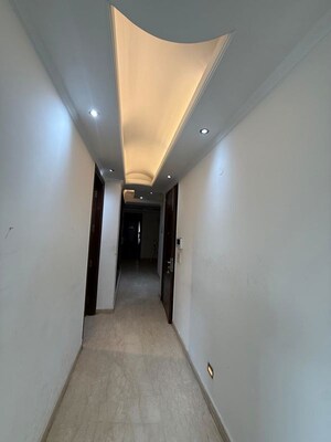 3 BHK Builder Floor – Entrance View at Greater Kailash I - for Rent