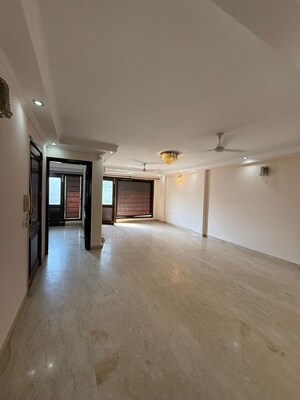 3 BHK Builder Floor For Rent in Nehru Enclave