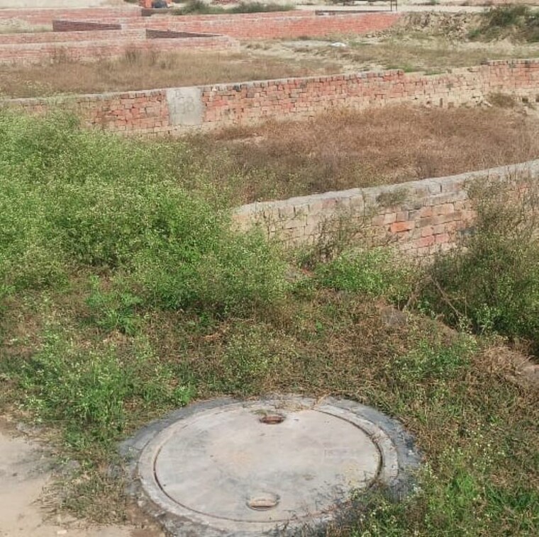 undefined, modipuram  114 Sq.Yd. Plot In Modipuram Meerut 10238469