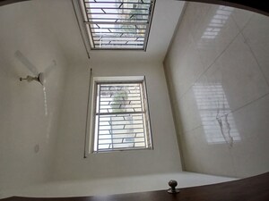 Room in 3 BHK Independent House at Besa – for Rent