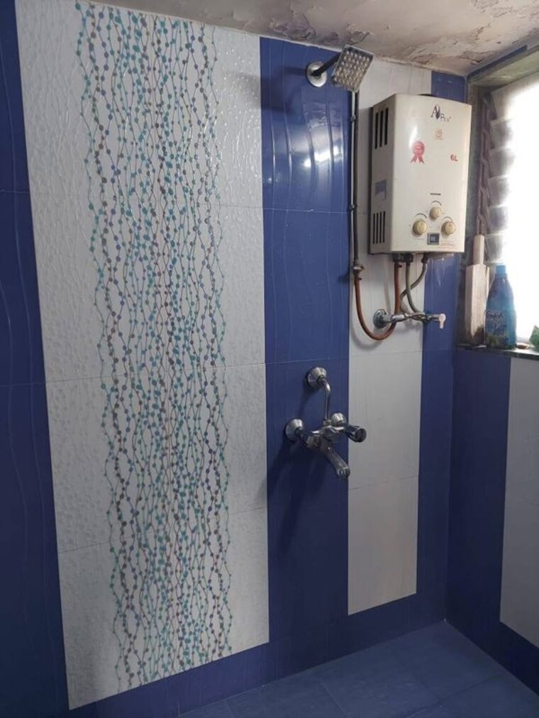 Bathroom, bhandup west 2 Bedroom 655 Sq.Ft. Apartment In Bhandup West Mumbai 10238487