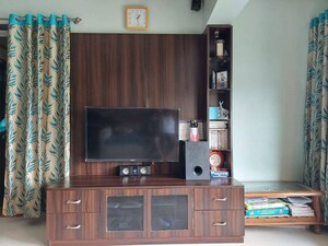 Furnished Amenities in 2 BHK Apartment at Bhandup West – for Rent