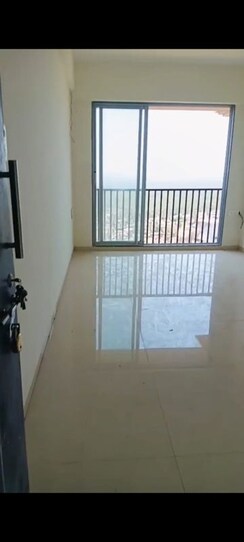 2 BHK Apartment For Rent in Dosti Oro 67