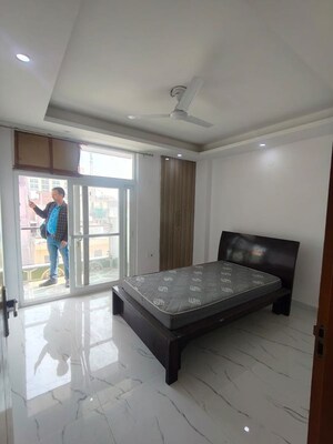 4 BHK Apartment For Rent in Vasant Vihar