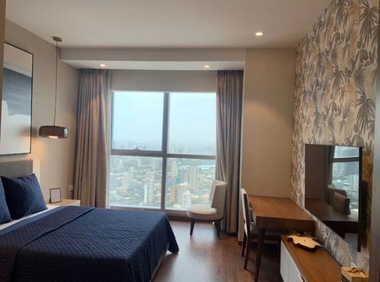 Living Room, innovative-icon 3 Bedroom 3000 Sq.Ft. Apartment In Dadar East Mumbai 10238547