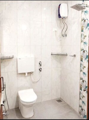 Bathroom in 2.5 BHK Apartment at Sarsole – for Rent